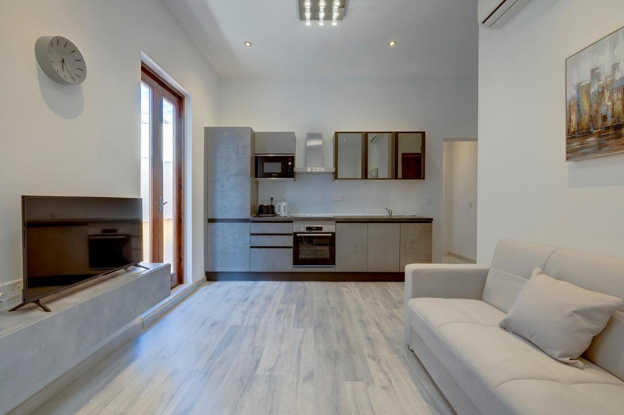 Modern Apartment In The Best Area Of Sliema Exterior foto